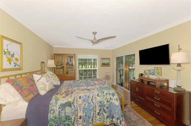 bedroom featuring crown molding, access to exterior, wood finished floors, and ceiling fan