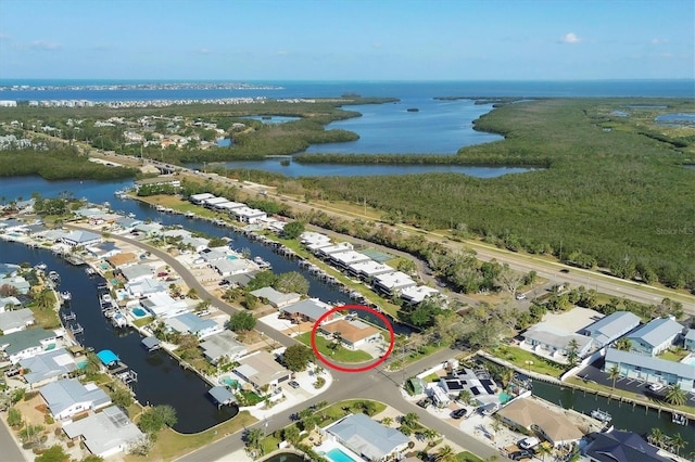 10304 Sandpiper Rd W, Bradenton, FL 34209 - aerial view of property and surrounding area featuring a large body of water and nearby suburban area