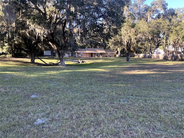 3 Lakeside Dr, Ocala, FL 34482 - view of green lawn