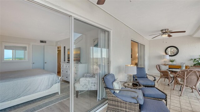 6951 Gulf Of Mexico Dr Unit 14, Longboat Key, FL 34228 - interior space with visible vents, a ceiling fan, and outdoor dining area
