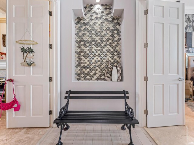 8687 Woodbriar Dr, Sarasota, FL 34238 - detailed view