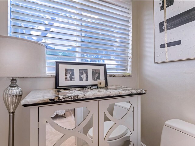 8687 Woodbriar Dr, Sarasota, FL 34238 - detailed view
