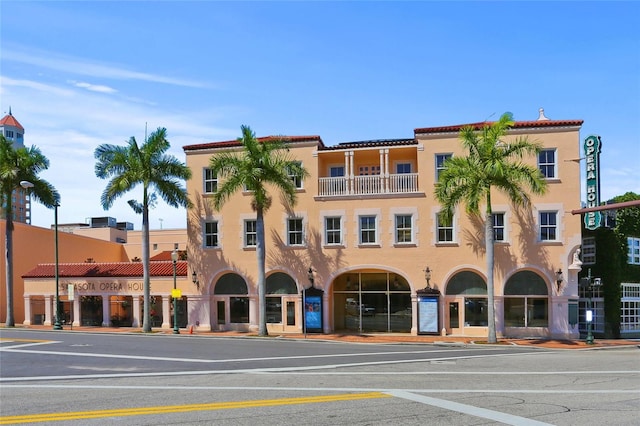 view of building exterior