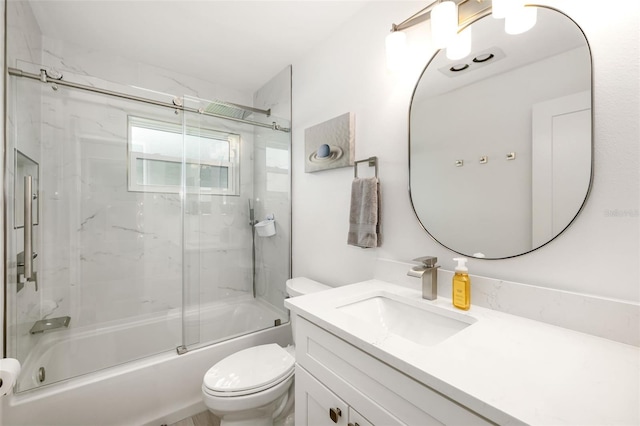6940 W Country Club Dr N Unit V-77, Sarasota, FL 34243 - full bath featuring enclosed tub / shower combo, vanity, and toilet