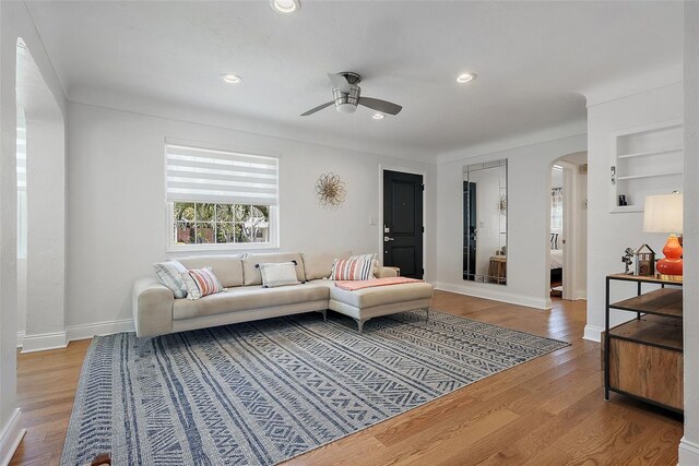 322 35th Ave NE, Saint Petersburg, FL 33704 - photo 5
