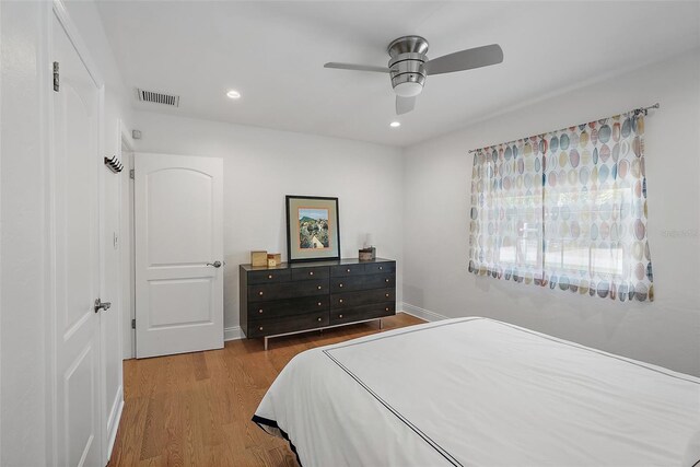 322 35th Ave NE, Saint Petersburg, FL 33704 - photo 13