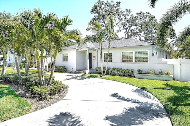 322 35th Ave NE, Saint Petersburg, FL 33704 - photo 1