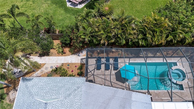drone / aerial view of a pool
