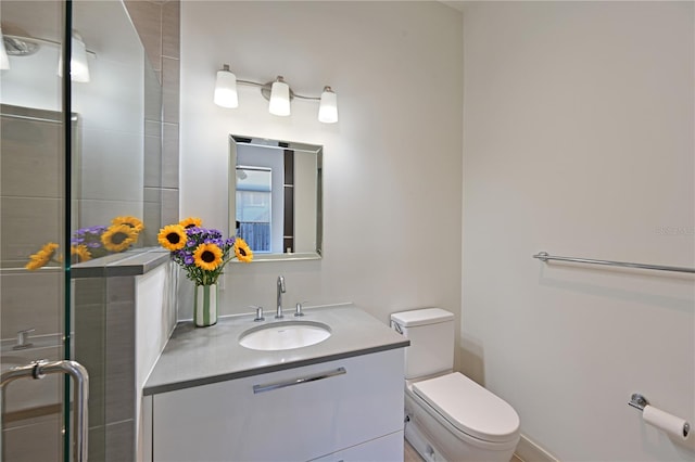 221 Cosmopolitan Ct, Sarasota, FL 34236 - full bath featuring toilet, vanity, and tiled shower