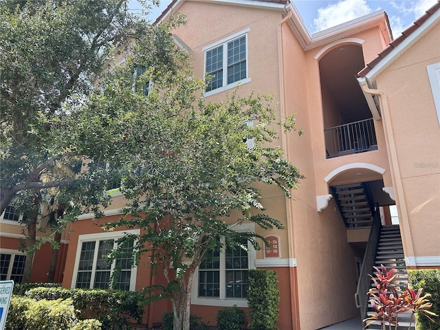 4166 Central Sarasota Pkwy Unit 535, Sarasota, FL 34238 - view of property featuring stairway