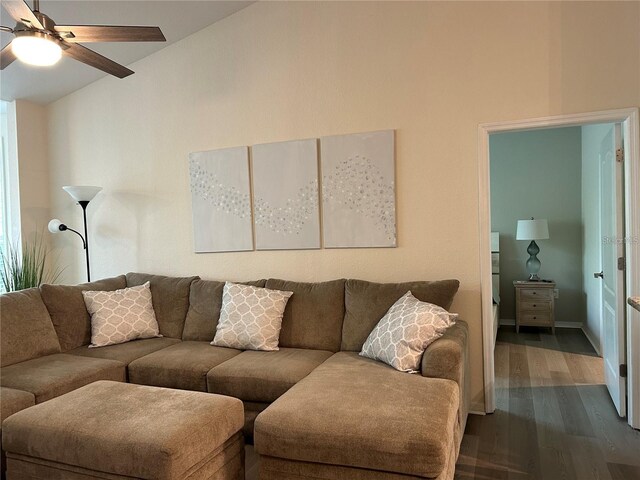 4166 Central Sarasota Pkwy Unit 535, Sarasota, FL 34238 - living room featuring dark wood-style flooring, a ceiling fan, and lofted ceiling