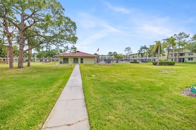 4885 1st St NE Unit 308, Saint Petersburg, FL 33703 - view of yard