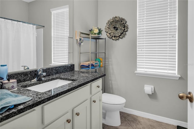 2918 130th Ave E, Parrish, FL 34219 - bathroom with vanity and curtained shower