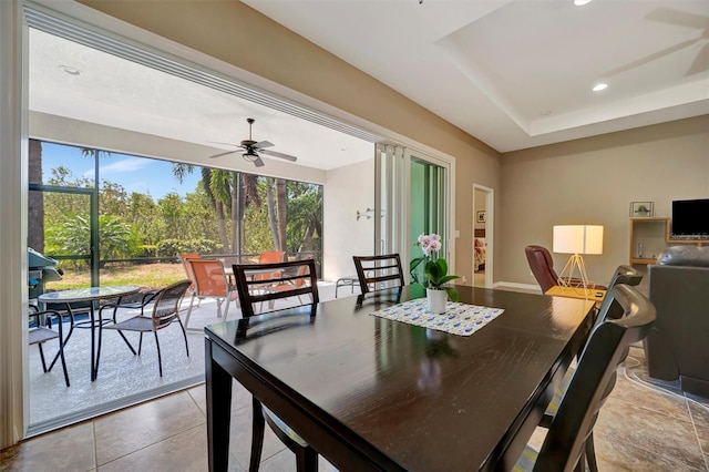 5009 Lake Overlook Ave, Bradenton, FL 34208 - dining area featuring a ceiling fan and recessed lighting