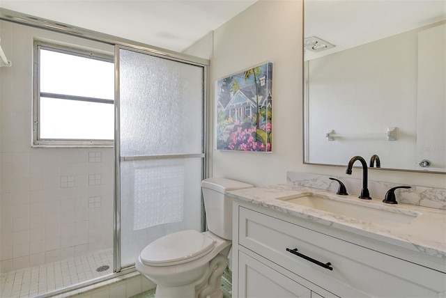 7173 W Country Club Dr N Unit 141, Sarasota, FL 34243 - bathroom with toilet, a stall shower, and vanity