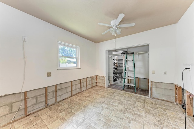 spare room featuring ceiling fan