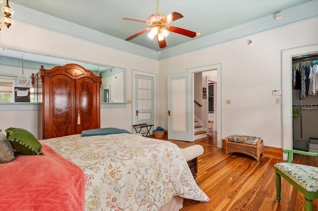 2326 2nd Ave E, Bradenton, FL 34208 - bedroom featuring wood finished floors, a closet, and ceiling fan