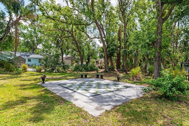 2326 2nd Ave E, Bradenton, FL 34208 - view of grassy yard