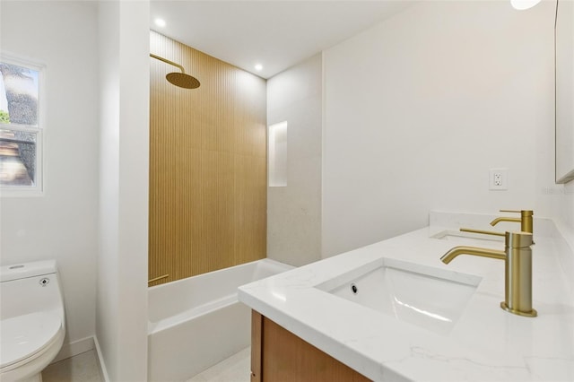 1050 55th Ave S, Saint Petersburg, FL 33705 - bathroom featuring toilet and double vanity