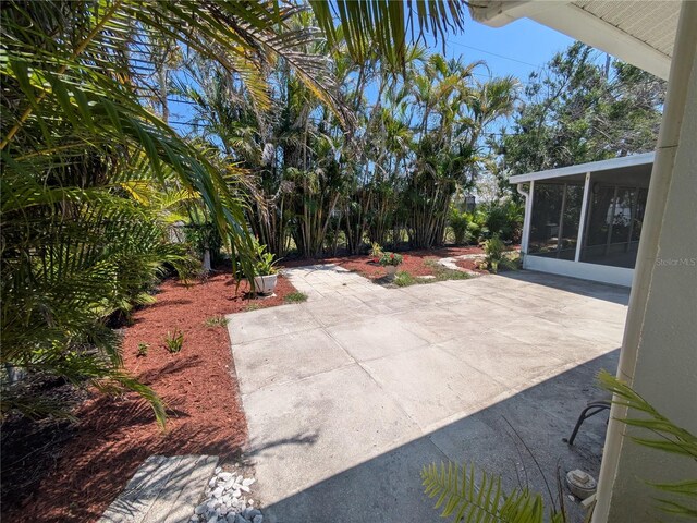 609 Glen Oak Rd, Venice, FL 34293 - photo 2