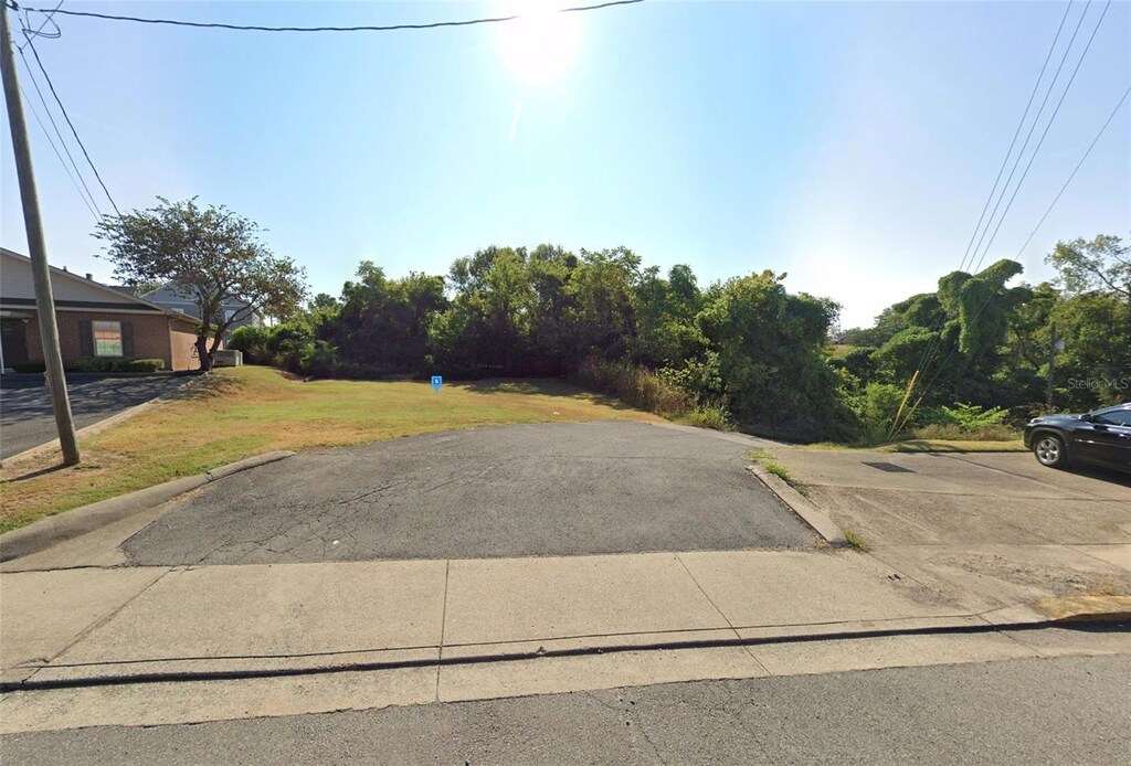 340 Union St, Clarksville, TN 37040 - photo 2