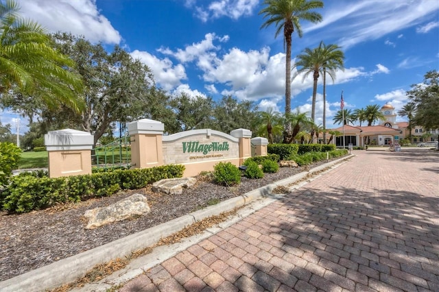 5881 Girona Pl, Sarasota, FL 34238 - view of community sign