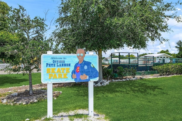 526 56th St, Holmes Beach, FL 34217 - view of exterior details