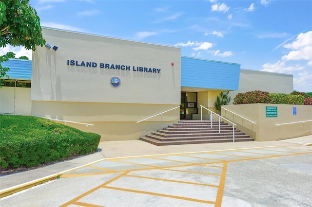 526 56th St, Holmes Beach, FL 34217 - view of property