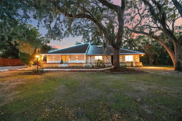 4916 Hidden Oaks Trl, Sarasota, FL 34232 - view of front of house