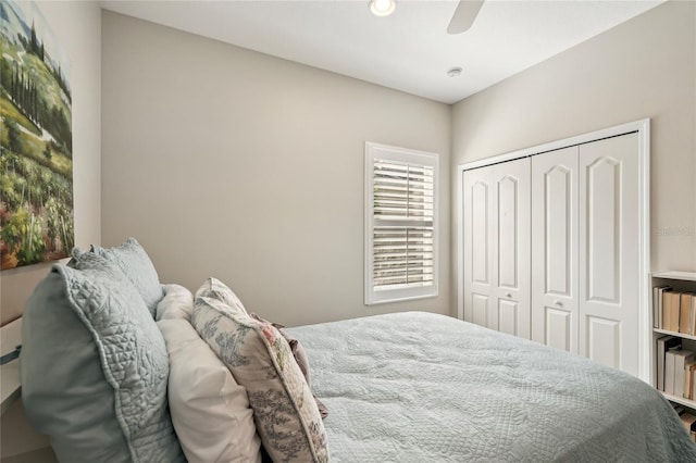 5023 Brickell Park Cv, Bradenton, FL 34211 - bedroom with a closet and a ceiling fan