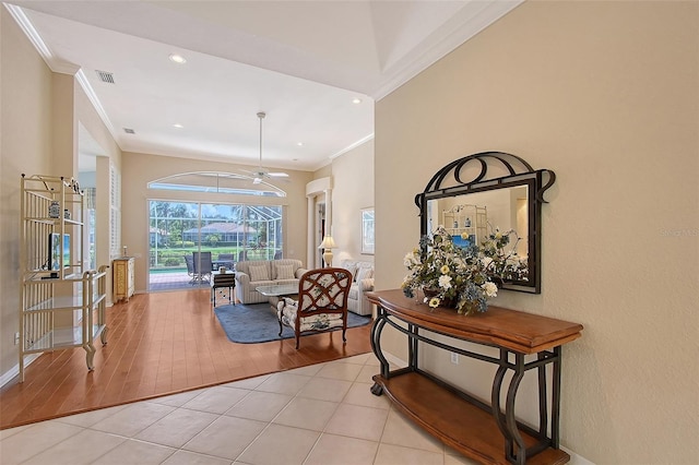 7528 Ascot Ct, Bradenton, FL 34201 - living room featuring ornamental molding, a ceiling fan, wood finished floors, recessed lighting, and baseboards