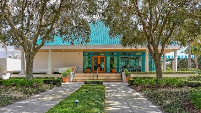 7528 Ascot Ct, Bradenton, FL 34201 - view of front of property featuring french doors and stucco siding