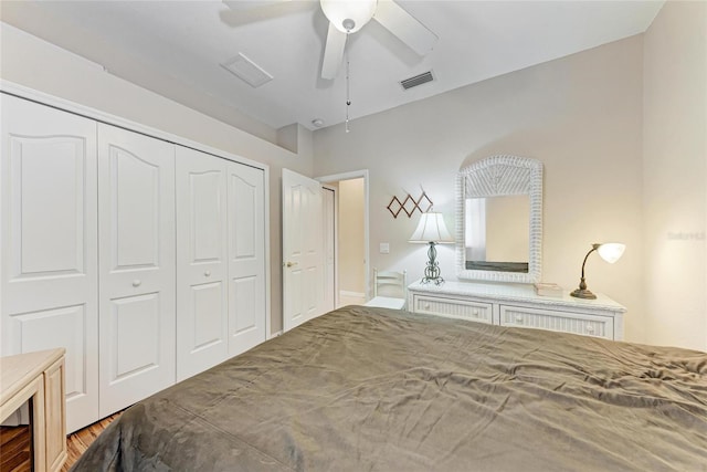 1631 Madison Ave, North Port, FL 34286 - bedroom with visible vents, a ceiling fan, a closet, and wood finished floors