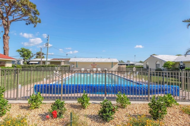 2267 Pueblo Ln Unit V40, Sarasota, FL 34231 - view of community pool