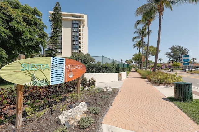 2267 Pueblo Ln Unit V40, Sarasota, FL 34231 - view of home's community