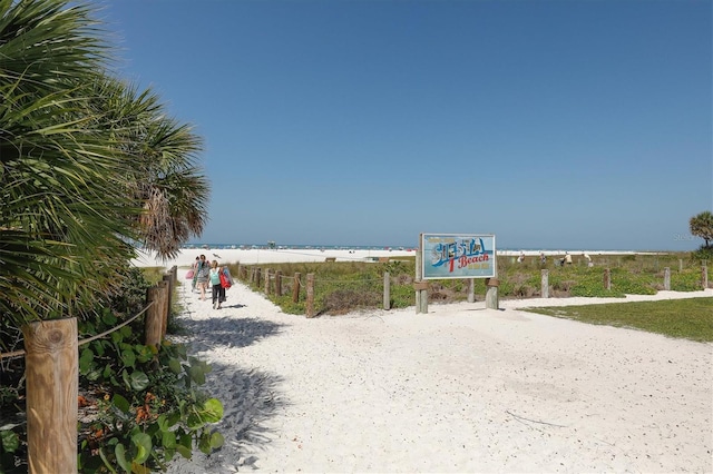 2267 Pueblo Ln Unit V40, Sarasota, FL 34231 - surrounding community featuring view of water and beach