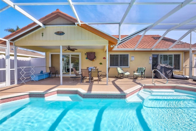 6415 39th Ave W, Bradenton, FL 34209 - pool with a lanai, a ceiling fan, and a patio