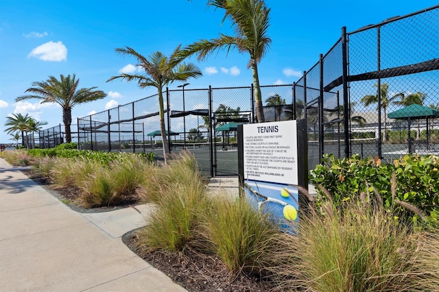 11611 Roseto Ct, Fort Myers, FL 33913 - view of community featuring a gate