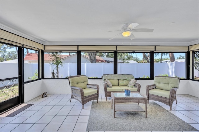 3978 Lemonwood Dr, Sarasota, FL 34232 - sunroom featuring an outdoor living space and a ceiling fan