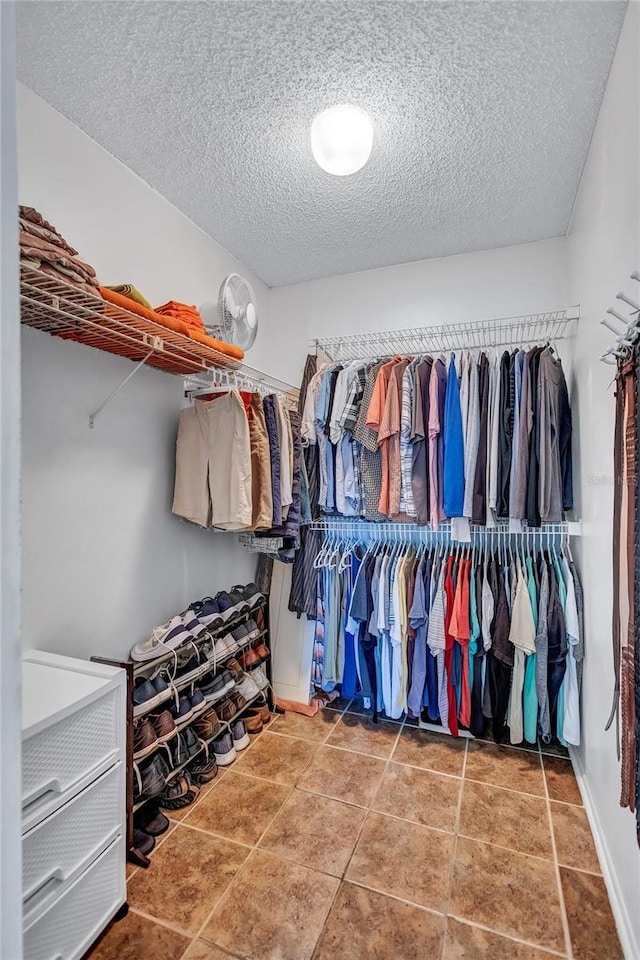 3978 Lemonwood Dr, Sarasota, FL 34232 - view of walk in closet