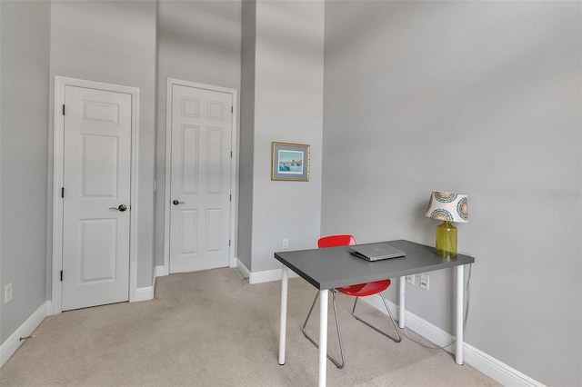 3738 Eagle Hammock Dr, Sarasota, FL 34240 - office space with light colored carpet and baseboards