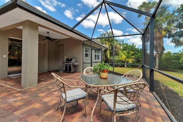3738 Eagle Hammock Dr, Sarasota, FL 34240 - sunroom with a ceiling fan and outdoor dining space
