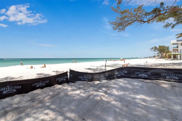 2214 Gulf Dr N, Bradenton Beach, FL 34217