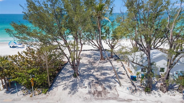 2214 Gulf Dr N, Bradenton Beach, FL 34217