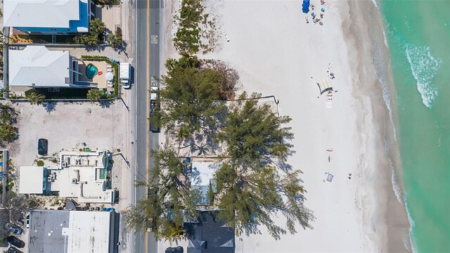 2214 Gulf Dr N, Bradenton Beach, FL 34217
