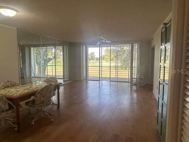 7461 W Country Club Dr N Unit 201, Sarasota, FL 34243 - view of sunroom / solarium