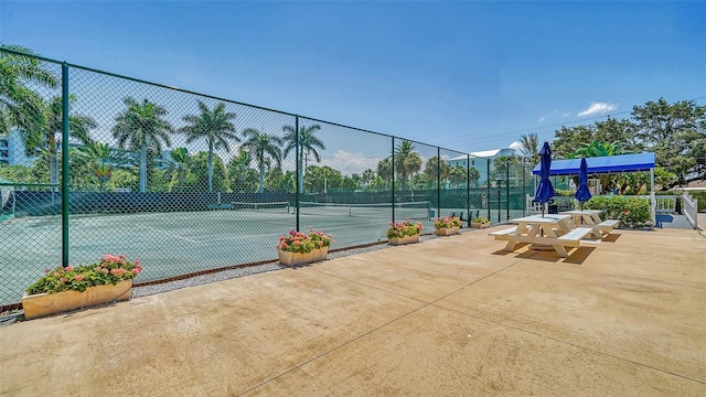 5920 Midnight Pass Rd Unit 406, Sarasota, FL 34242 - view of tennis court