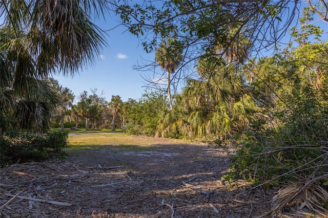 560 Gulf Bay Rd, Longboat Key, FL 34228