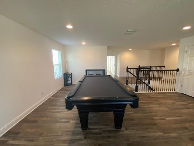 1142 Blarney St, Minneola, FL 34715 - recreation room featuring baseboards, recessed lighting, and wood finished floors