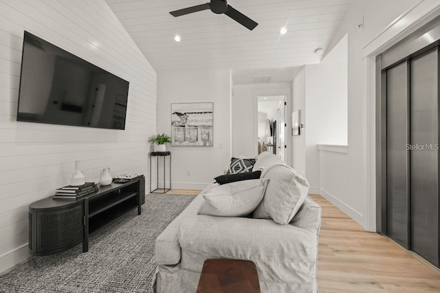 89 Avenida Messina, Sarasota, FL 34242 - living room with recessed lighting, wood finished floors, visible vents, a ceiling fan, and baseboards